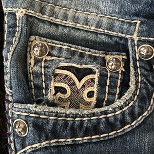 SZ 29 Straight leg. Rock Revival jeans.